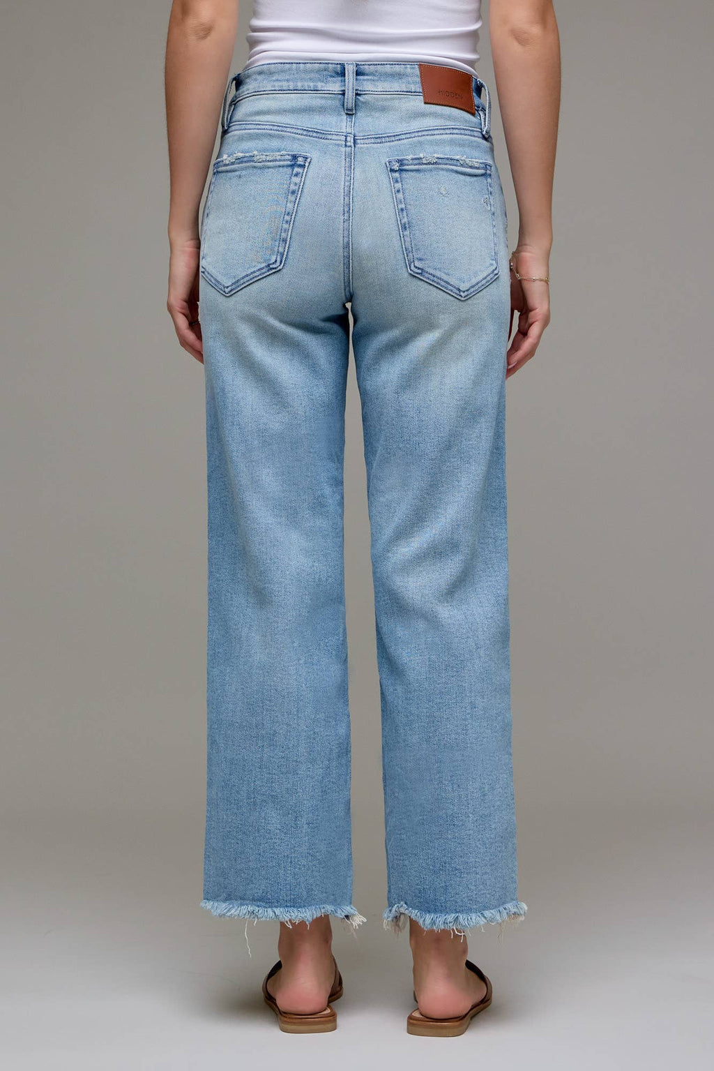 Ella Cropped Classic Straight