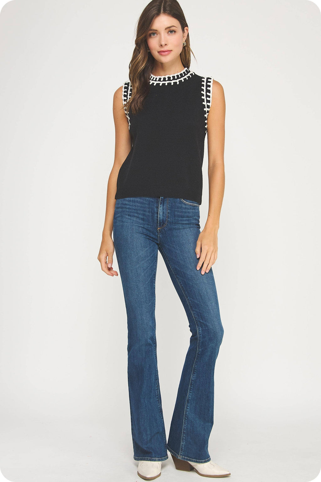 Embroidered Sleeveless Knit Top